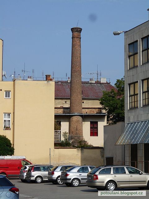 komn
